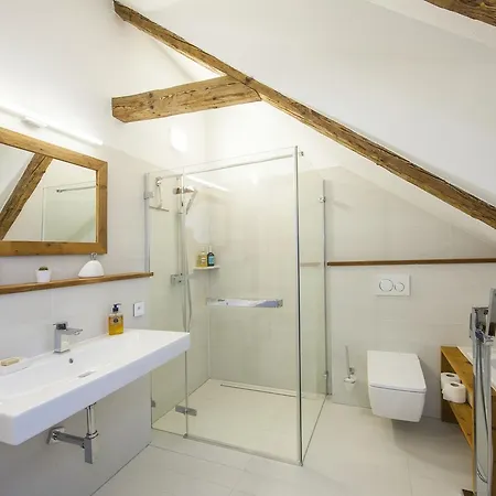 Latron 98 Apartment Cesky Krumlov Exterior photo