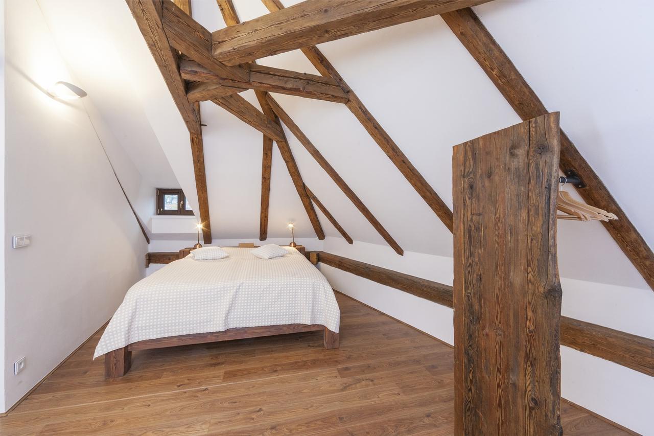 Apartment Latron 98 *