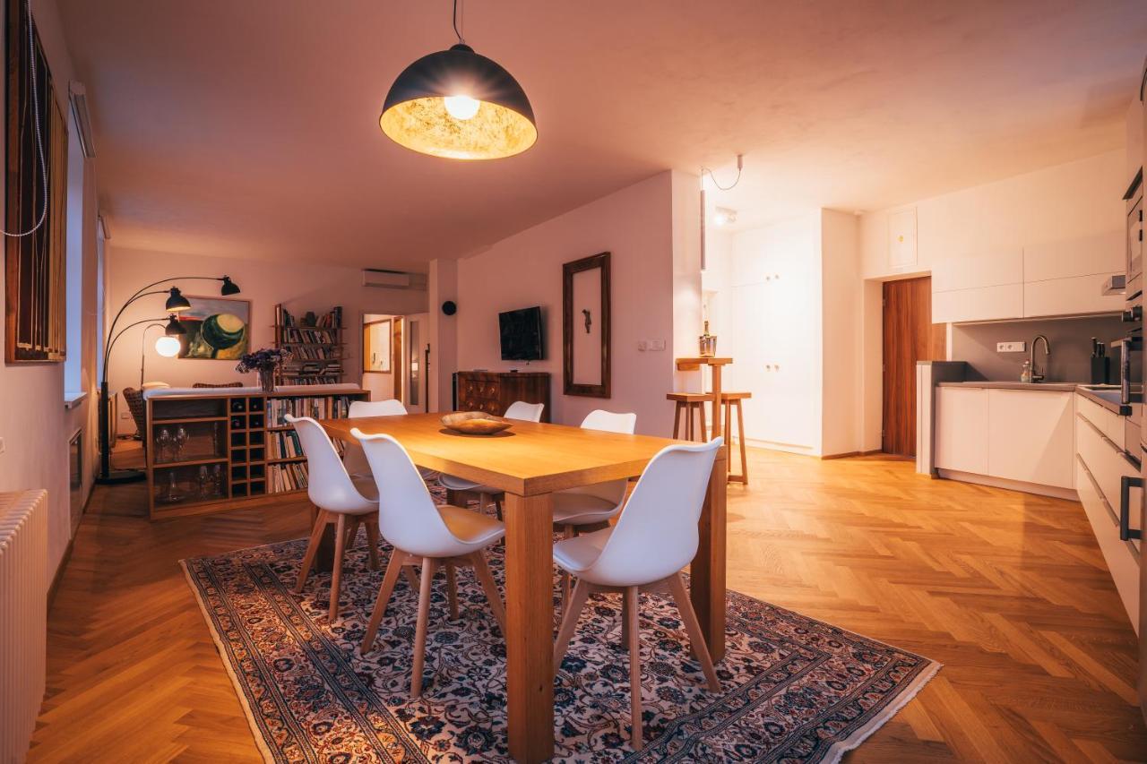 Apartment Latron 98