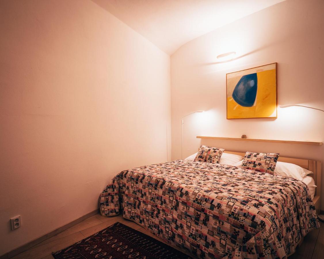 Apartment Latron 98 *